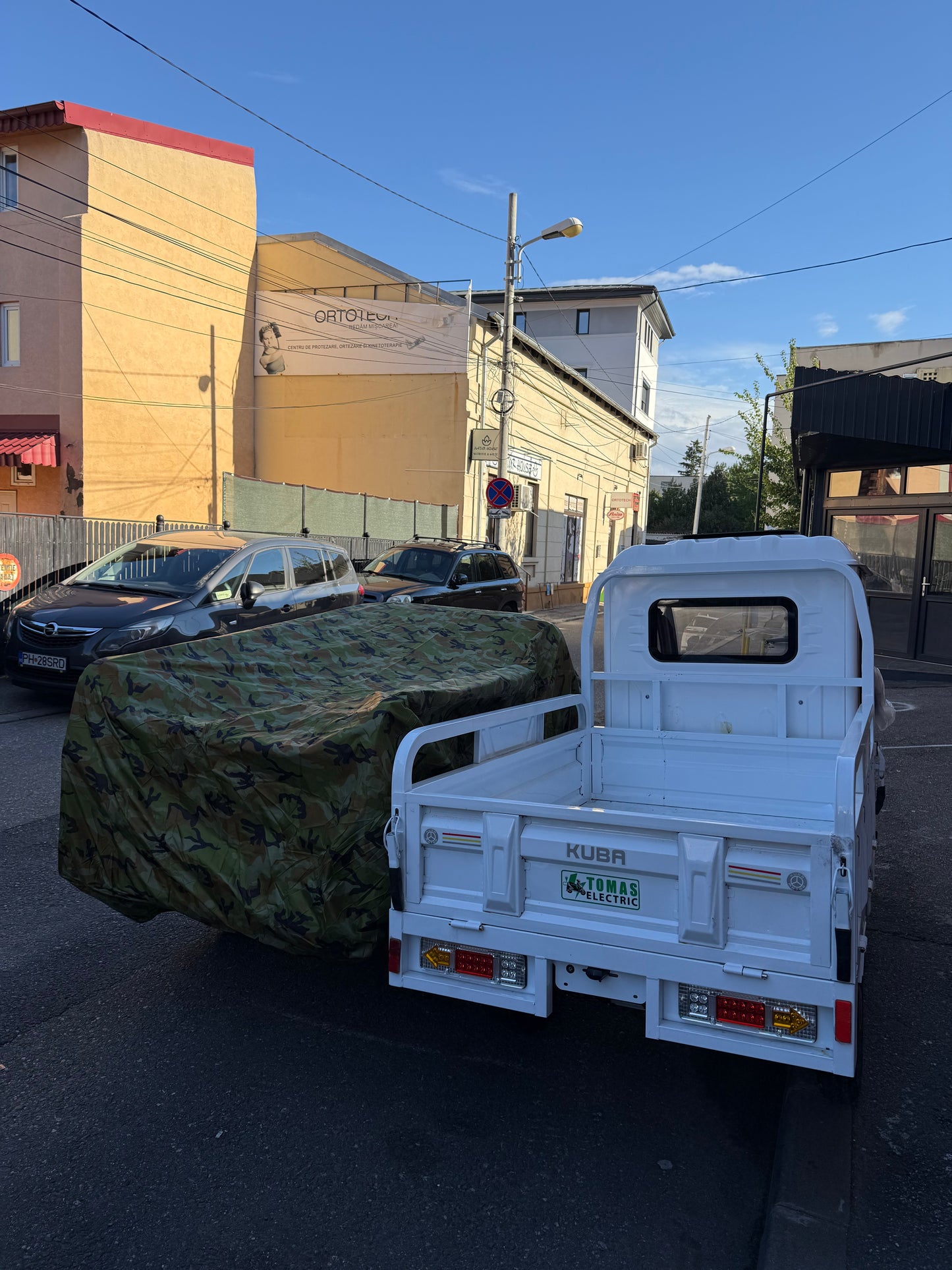 Prelată ATV OEM, Culoare Camuflaj, 256x150x150 cm, Rezistentă la Intemperii