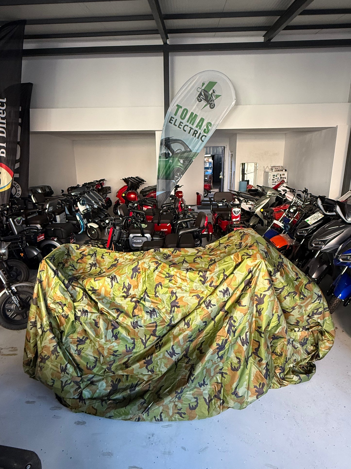 Prelată ATV OEM, Culoare Camuflaj, 256x150x150 cm, Rezistentă la Intemperii