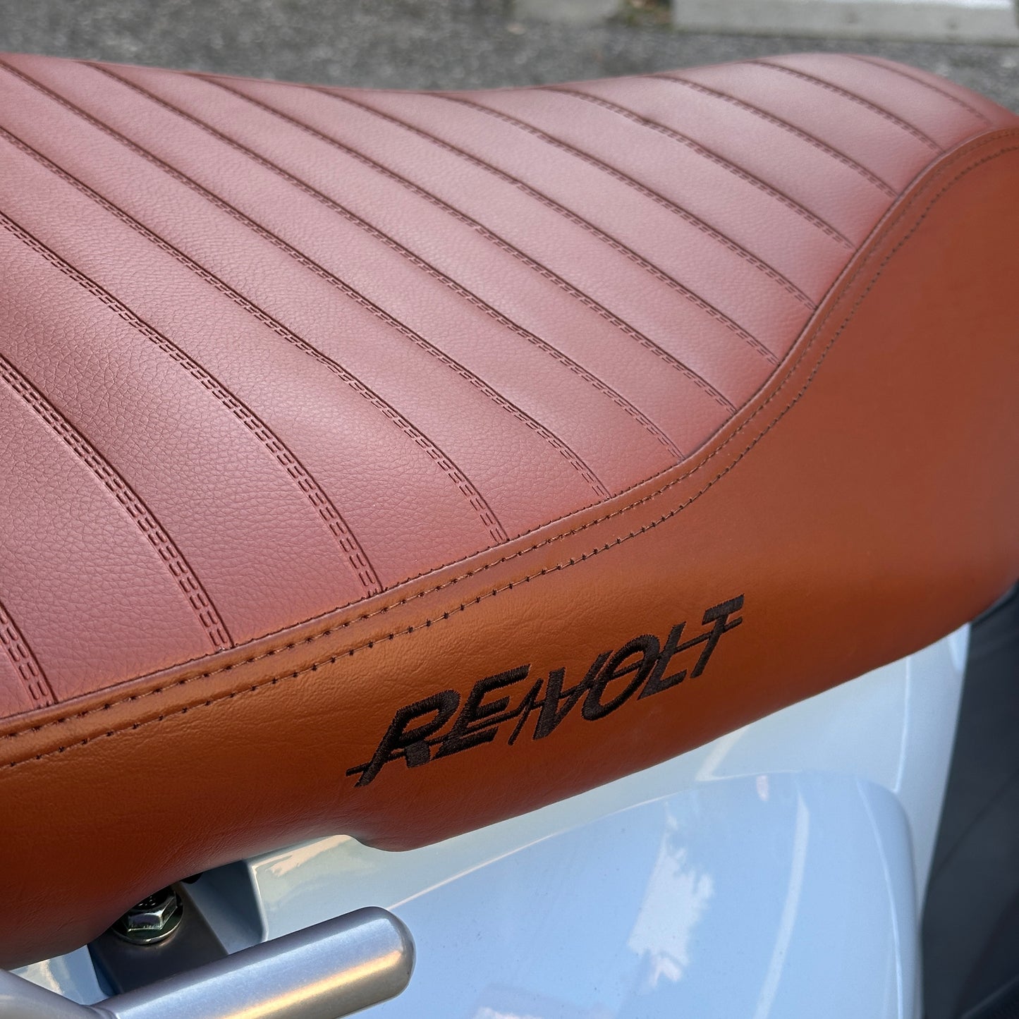 Scuter Benzină Voltarom RS4, 50cc, 45 Km/h, 2.99 CP, Euro 5, 4 timpi