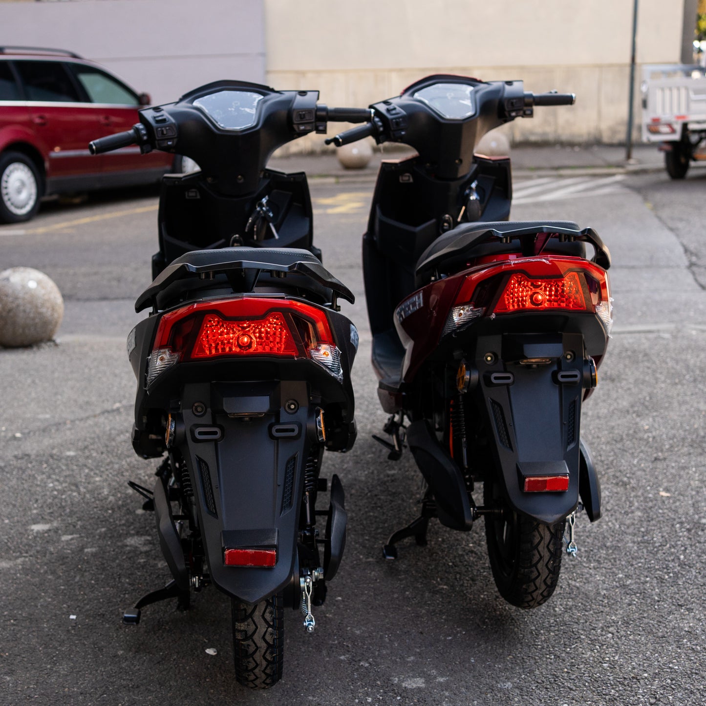 Scuter electric fără permis Z-TECH ZT-52 60V 20Ah