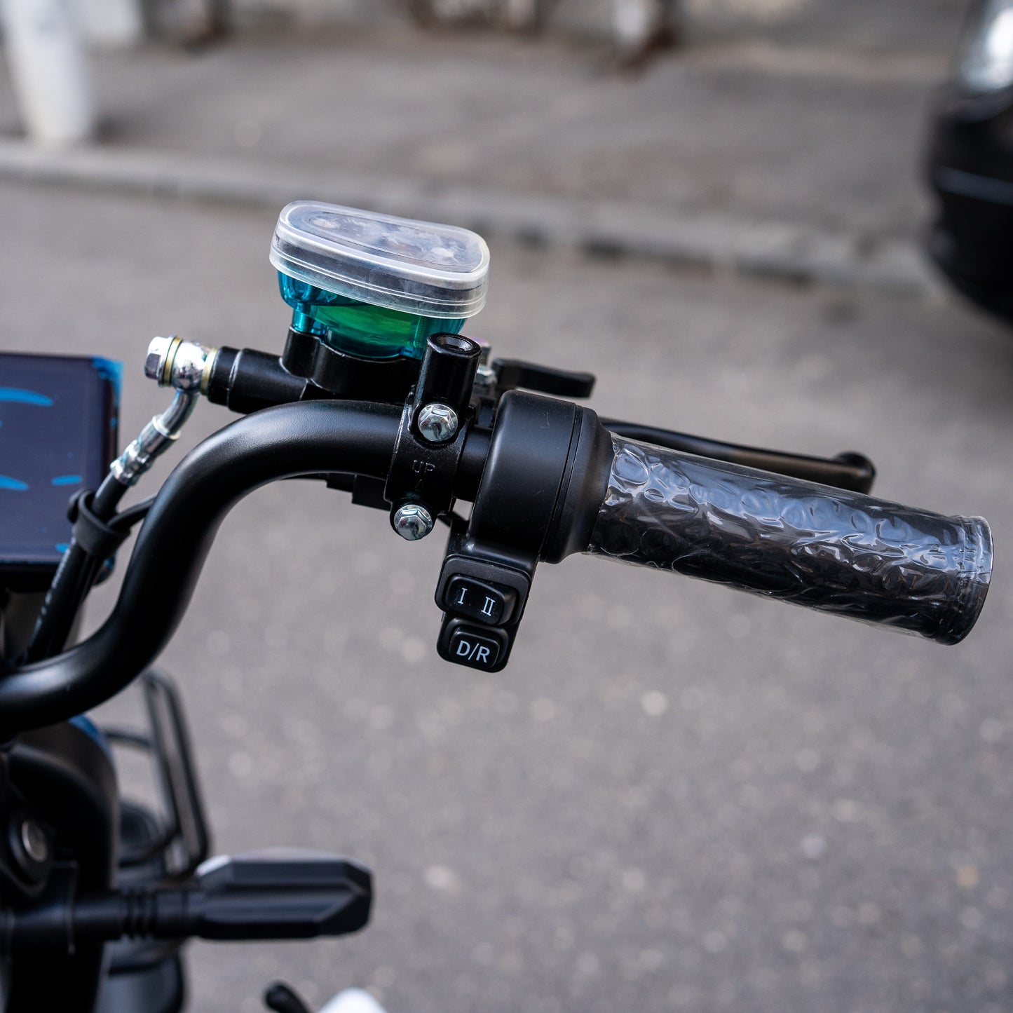 maner tricicleta electrica ruzgar arora 500 W 60 V 20 Ah, limitata 25 km/ h