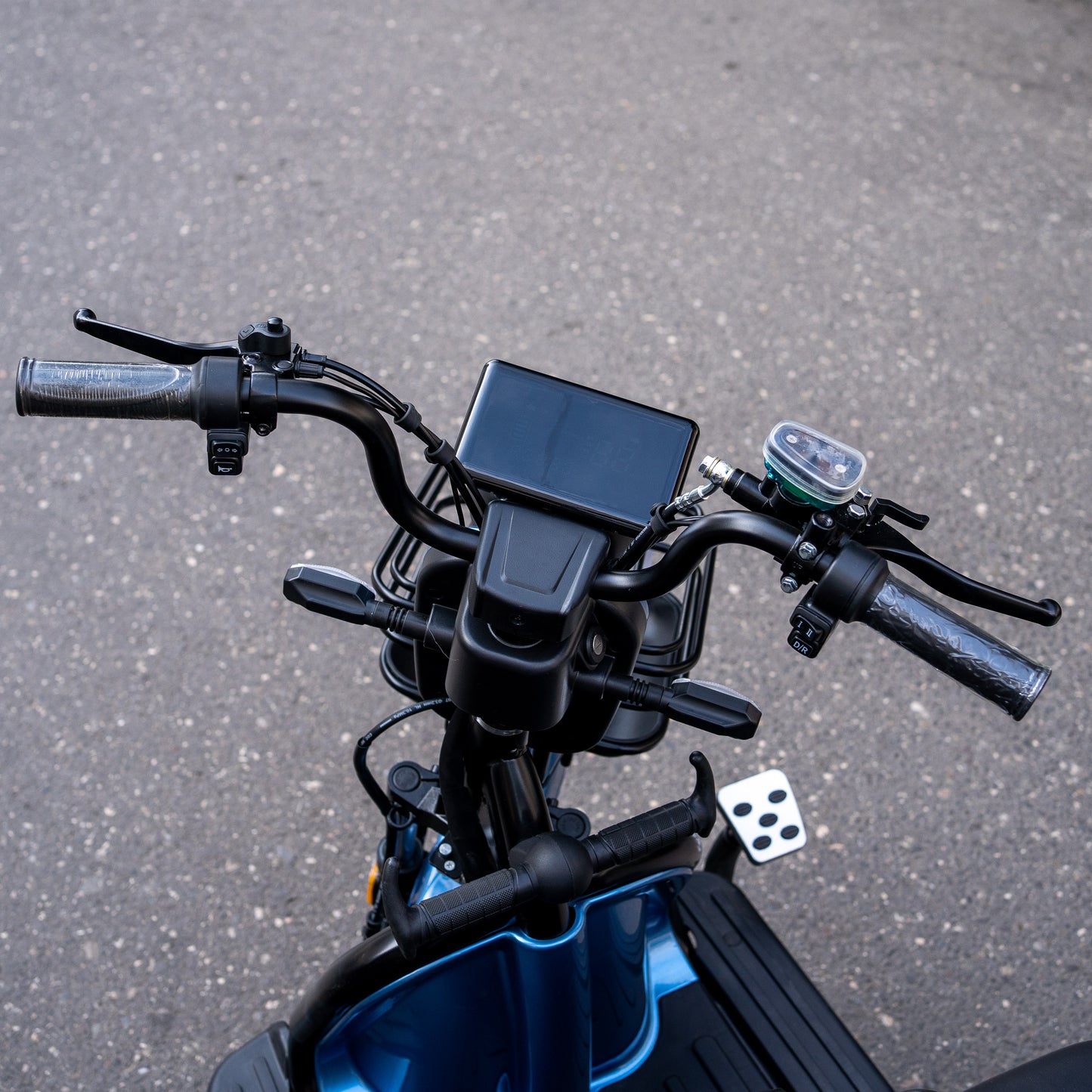 ghidon tricicleta electrica ruzgar arora 500 W 60 V 20 Ah, limitata 25 km/ h