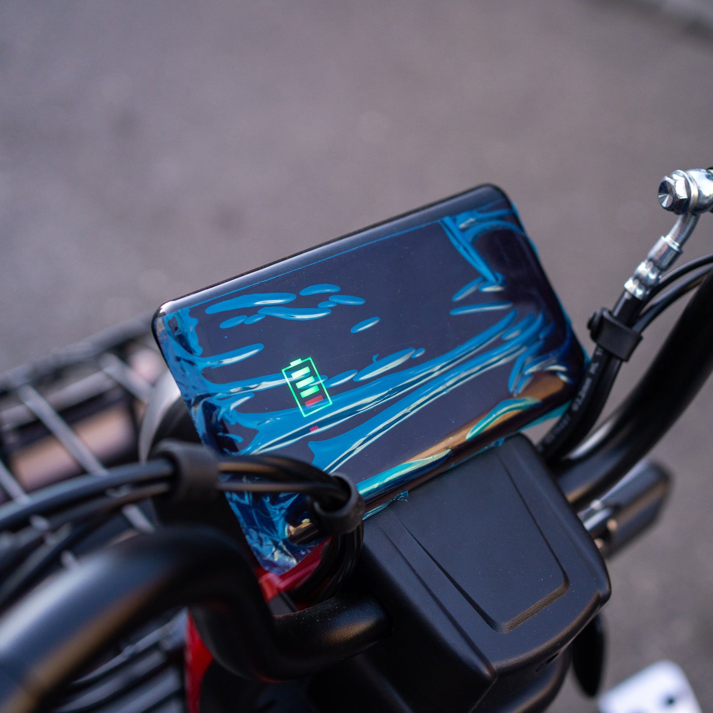 Tricicletă Electrică RUZGAR ARORA Fără Permis, Viteză Maximă 25km/h, Autonomie 45km, Motor 650W, Baterie 60V 20Ah