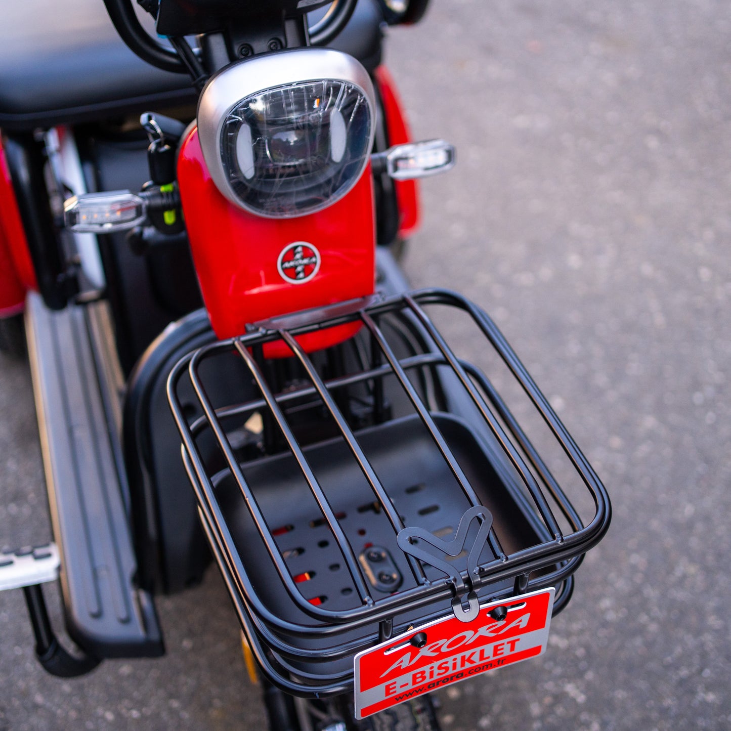 Tricicletă Electrică RUZGAR ARORA Fără Permis, Viteză Maximă 25km/h, Autonomie 45km, Motor 650W, Baterie 60V 20Ah