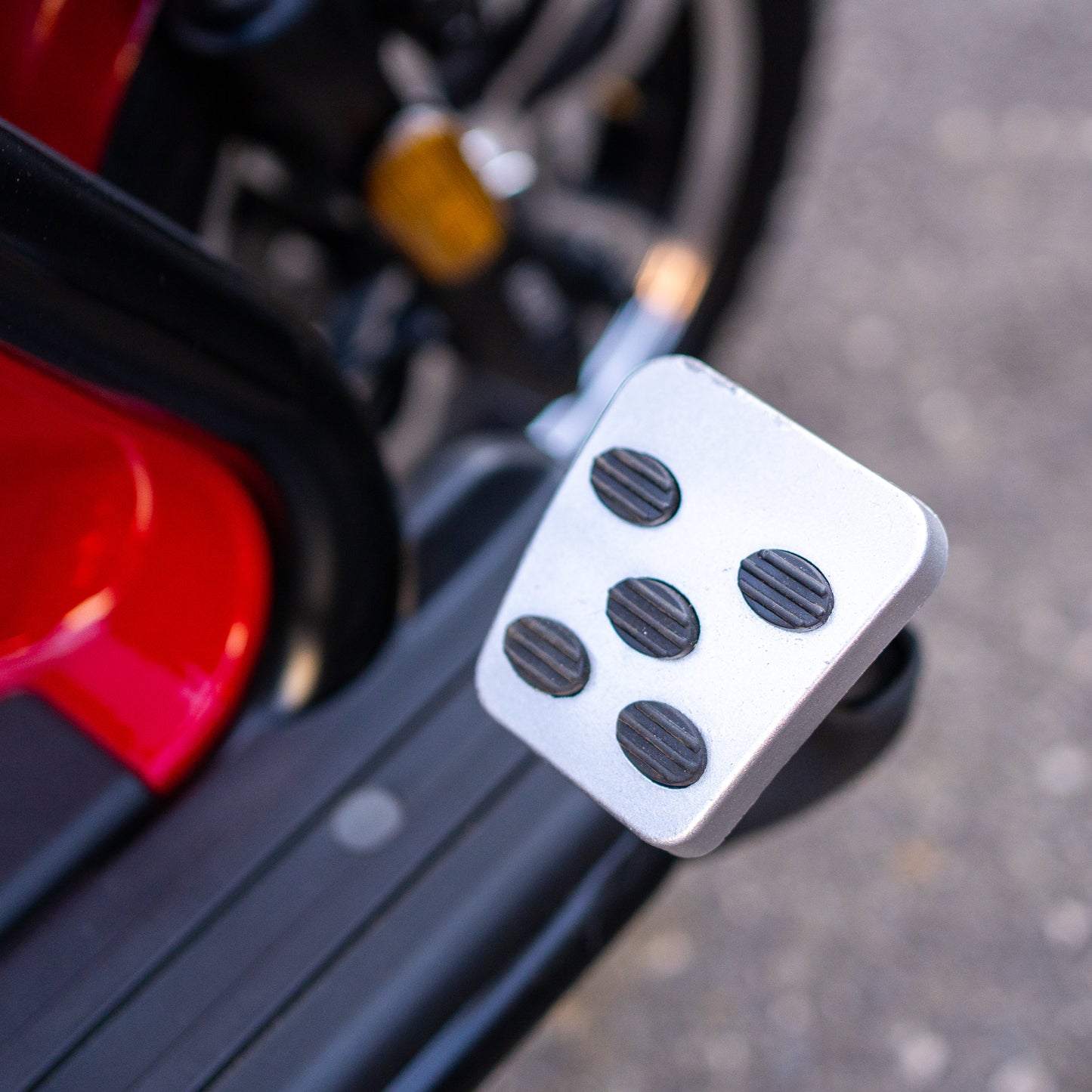 Tricicletă Electrică RUZGAR ARORA Fără Permis, Viteză Maximă 25km/h, Autonomie 45km, Motor 650W, Baterie 60V 20Ah