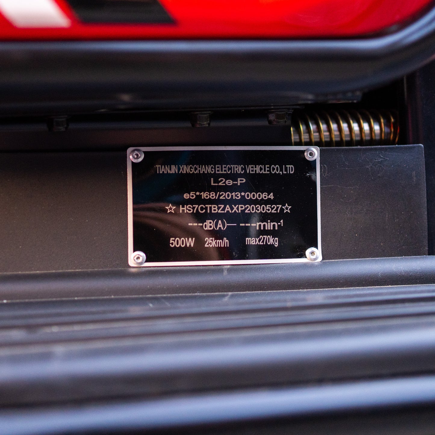 Tricicletă Electrică RUZGAR ARORA Fără Permis, Viteză Maximă 25km/h, Autonomie 45km, Motor 650W, Baterie 60V 20Ah