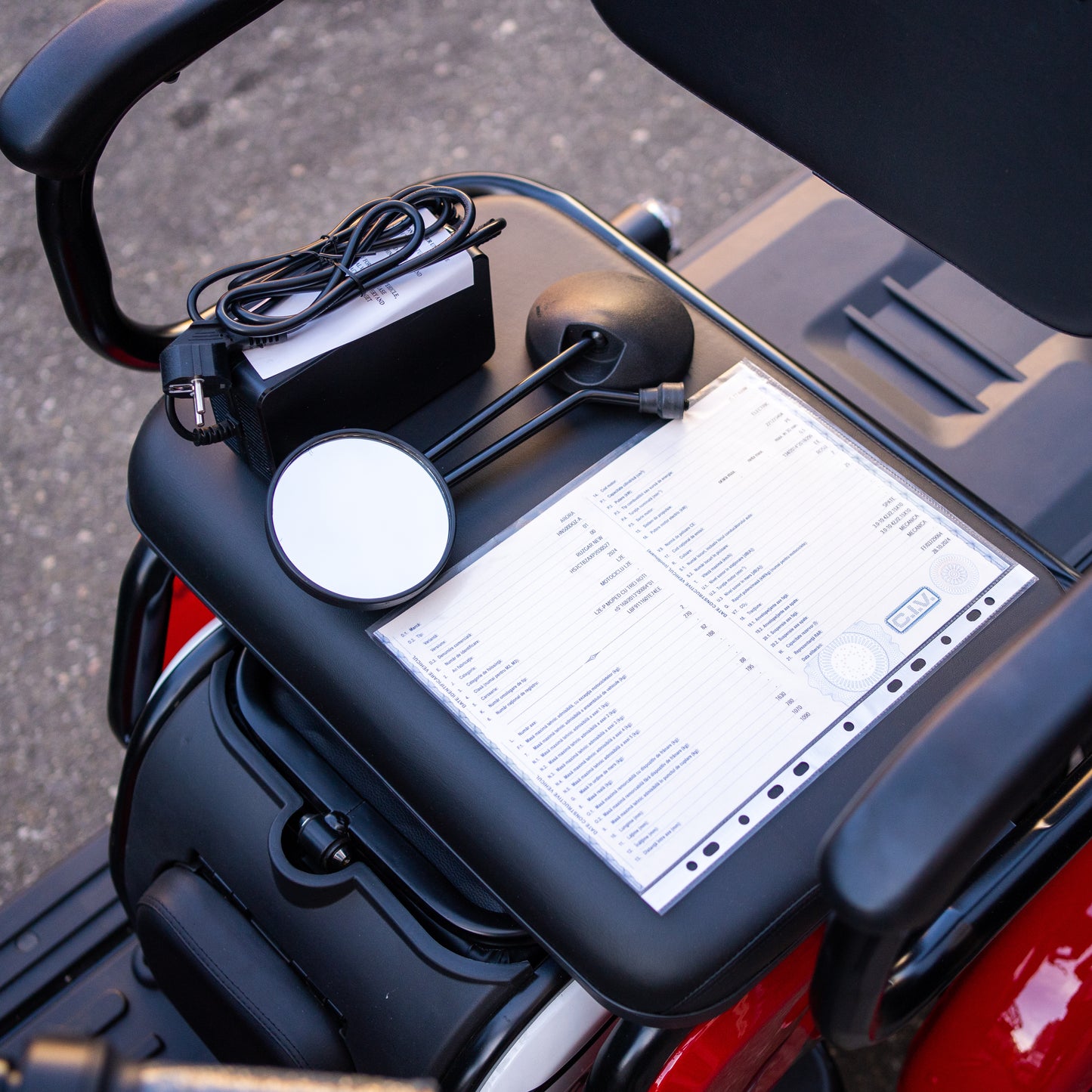 Tricicletă Electrică RUZGAR ARORA Fără Permis, Viteză Maximă 25km/h, Autonomie 45km, Motor 650W, Baterie 60V 20Ah