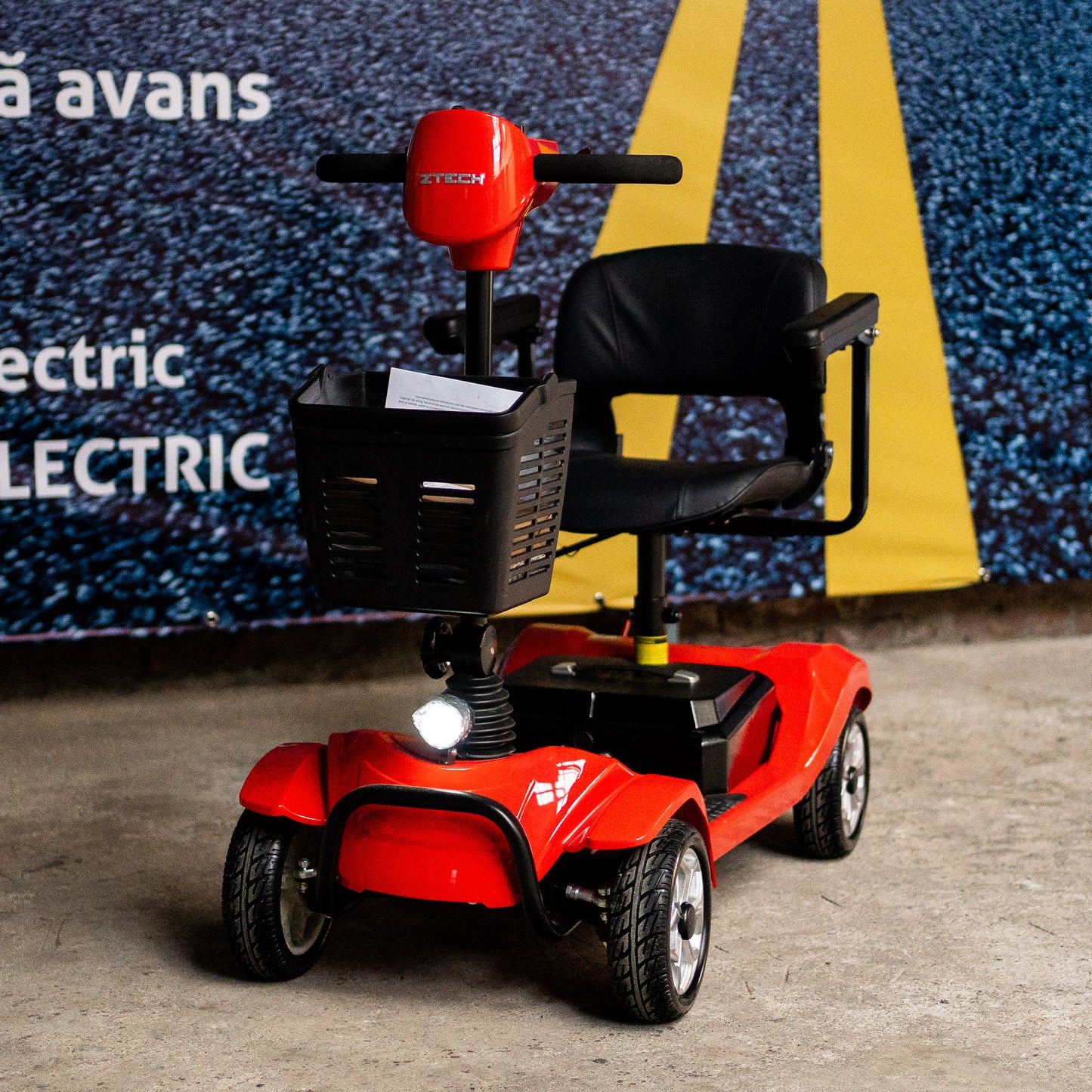 Cărucior vârstnici Z-TECH ZT65 4 roți pliabil 250W 24V 12Ah