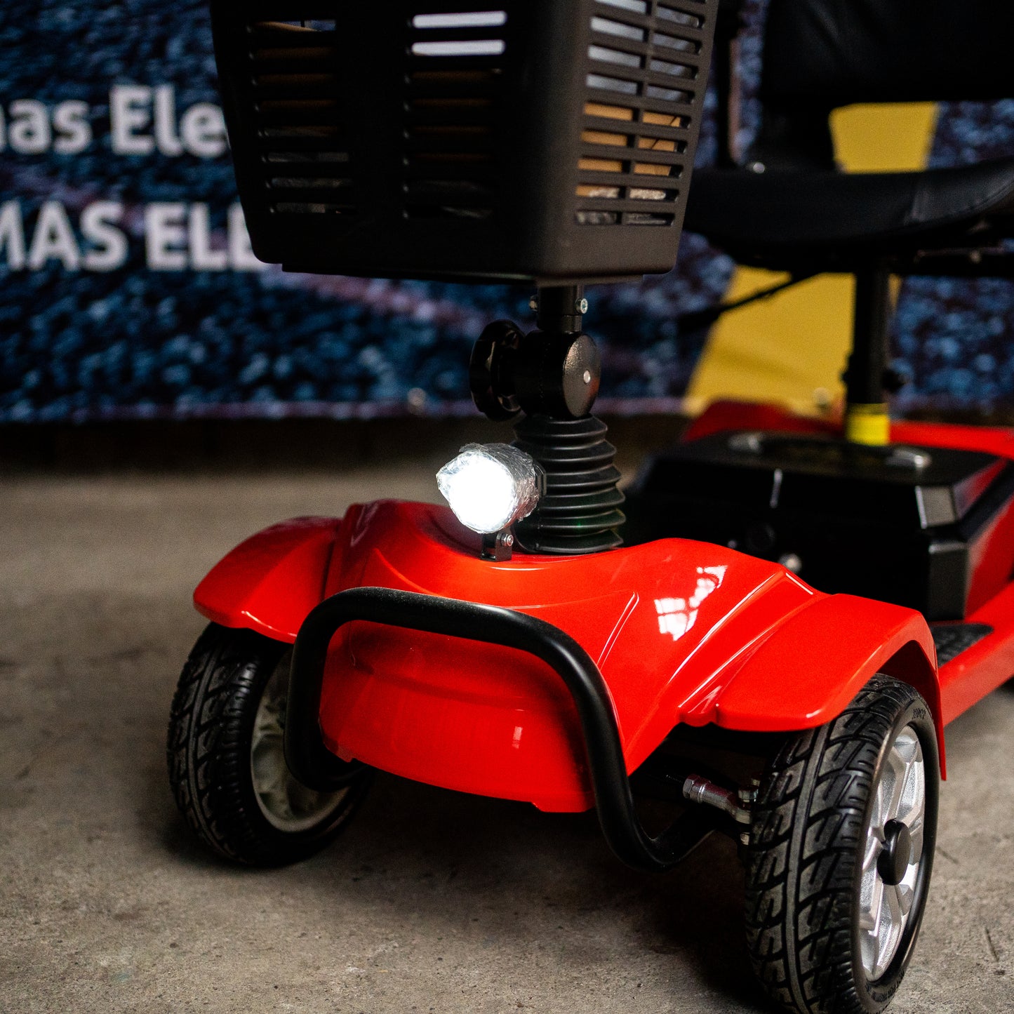 Cărucior vârstnici Z-TECH ZT65 4 roți pliabil 250W 24V 12Ah