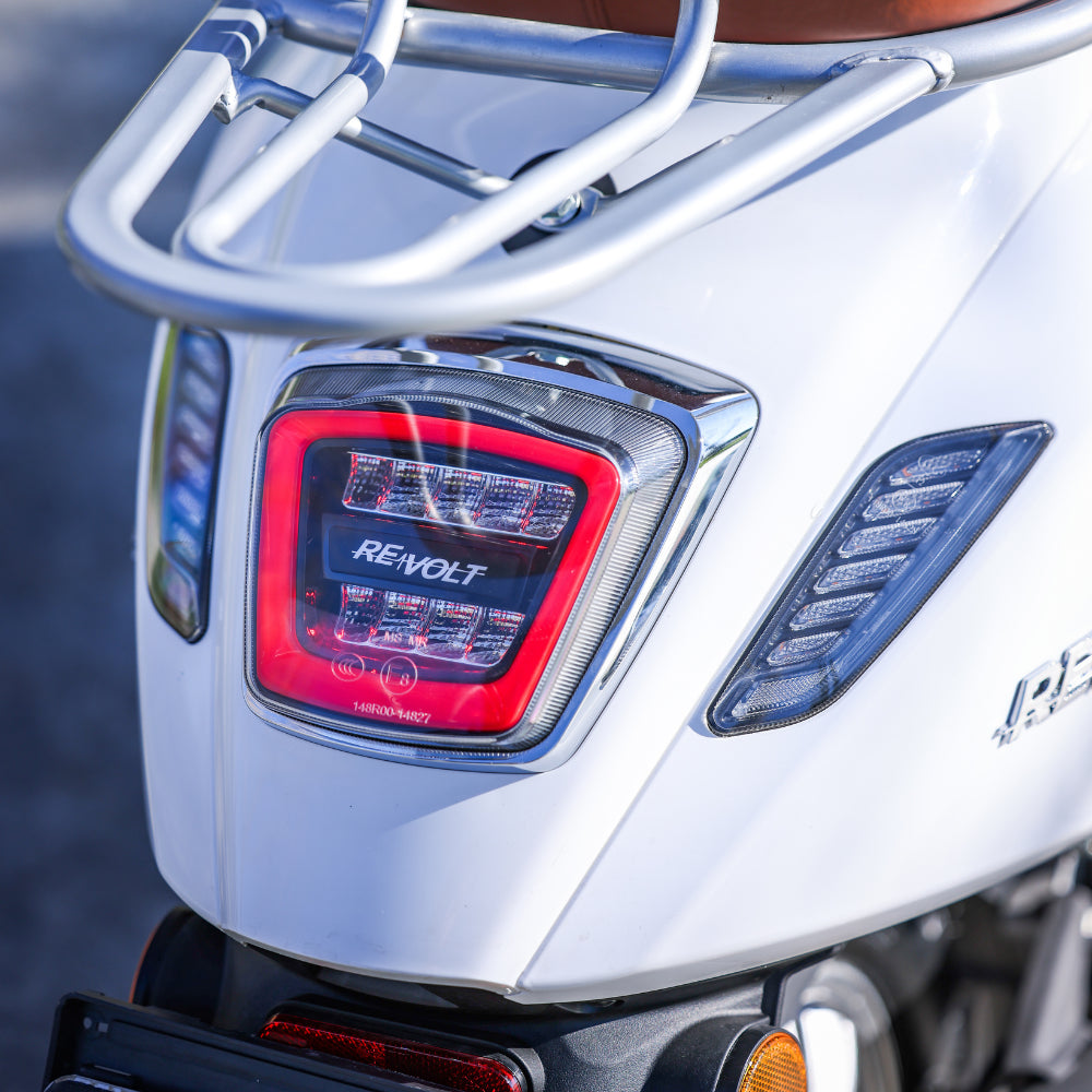 Scuter Benzină Voltarom RS4, 50cc, 45 Km/h, 2.99 CP, Euro 5, 4 timpi