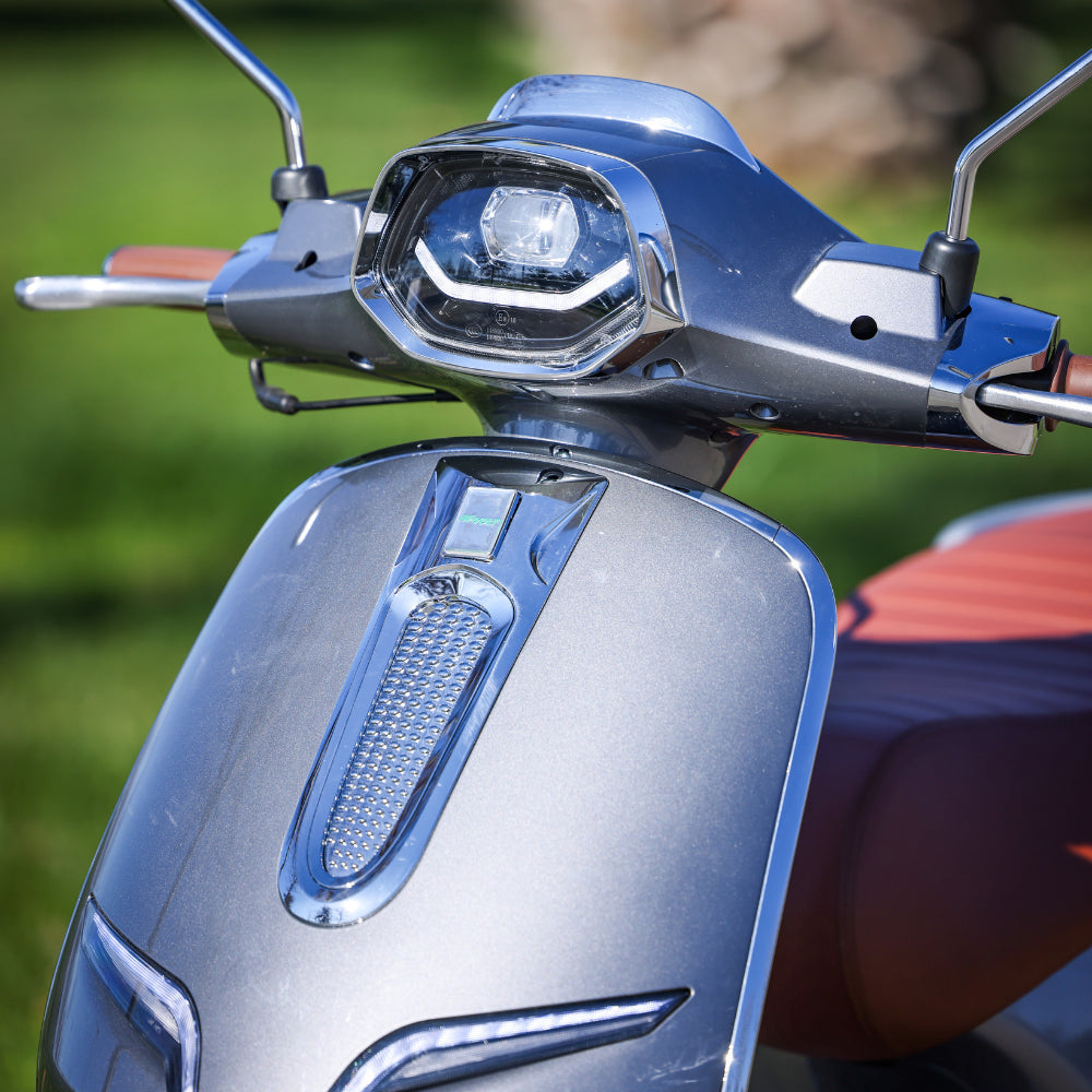 Scuter Benzină Voltarom RS6, 125cc, 80 Km/h, 7.34 CP, Euro 5, 4 timpi