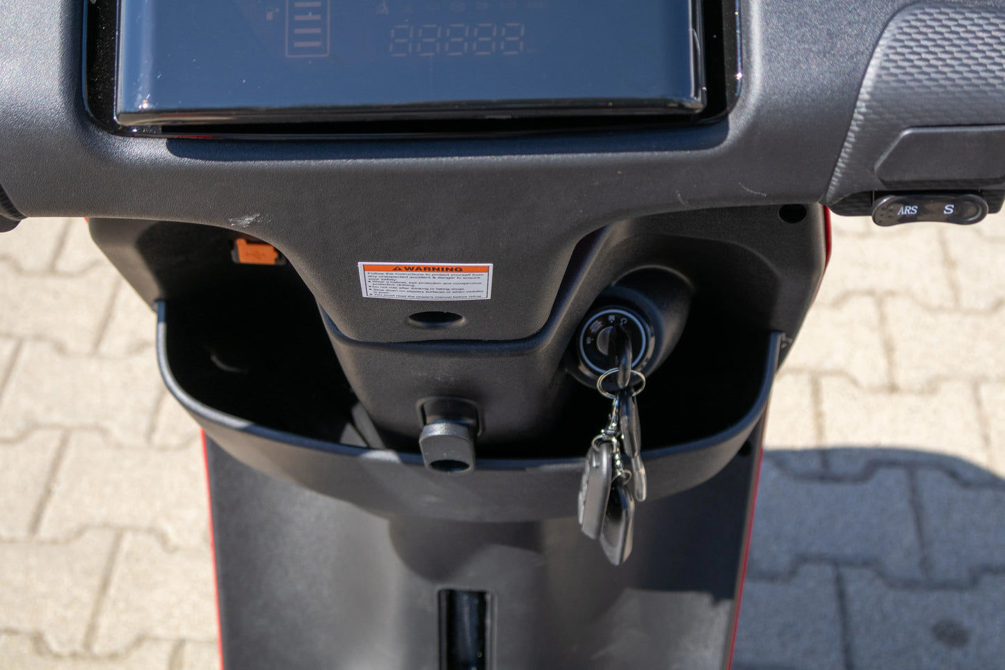 Scuter electric Geeli Breeze – fără permis, baterie detașabilă