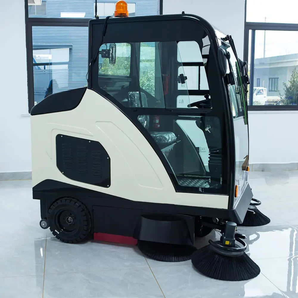 Măturătoare Electrică S1900, 3100W, 150Ah, Latime Curățare 1.9 m