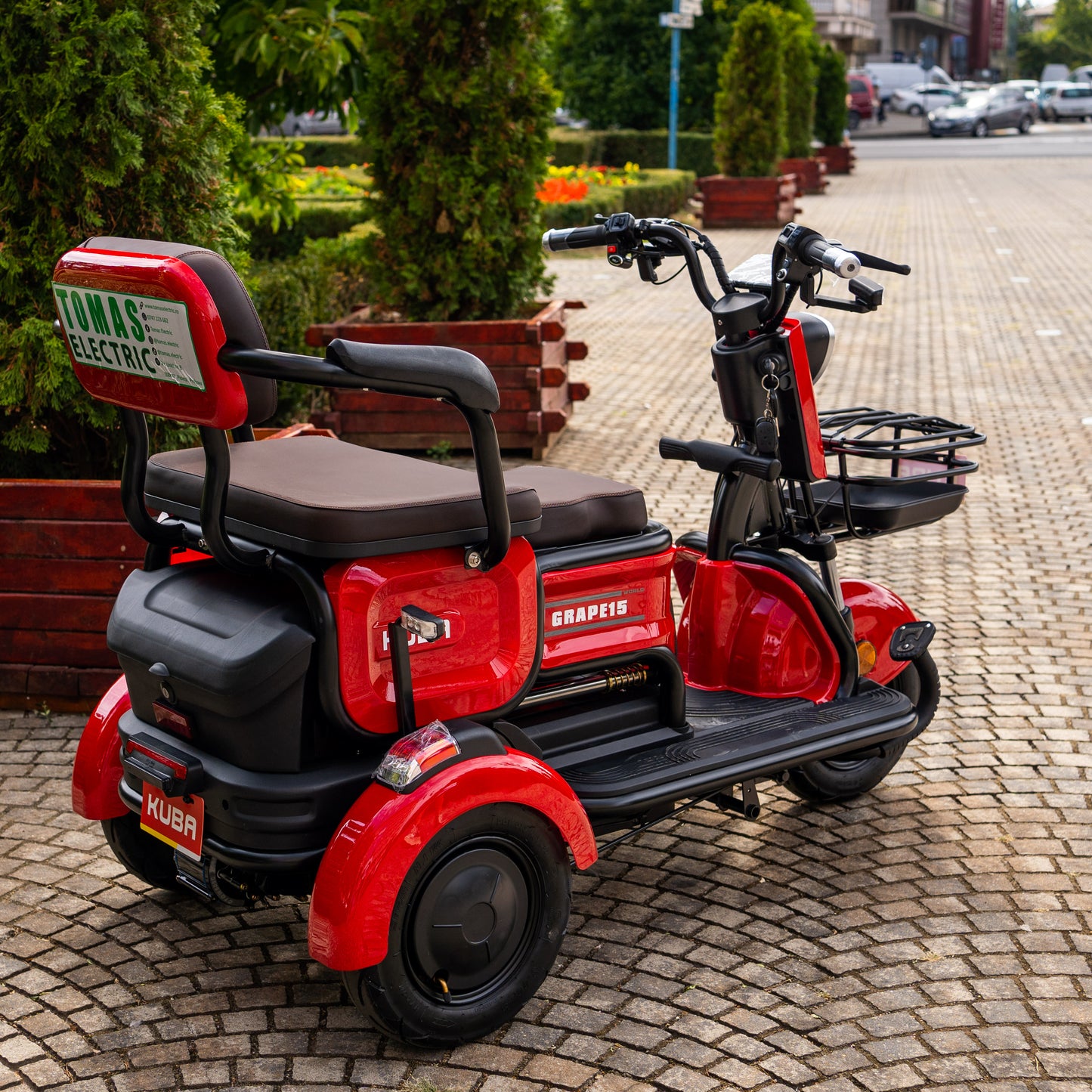 Tricicletă Electrică GRAPE 15, Fără Permis, Viteză Maximă 25 km/h, Autonomie 45km, Motor 500W, Baterie 60V 20Ah