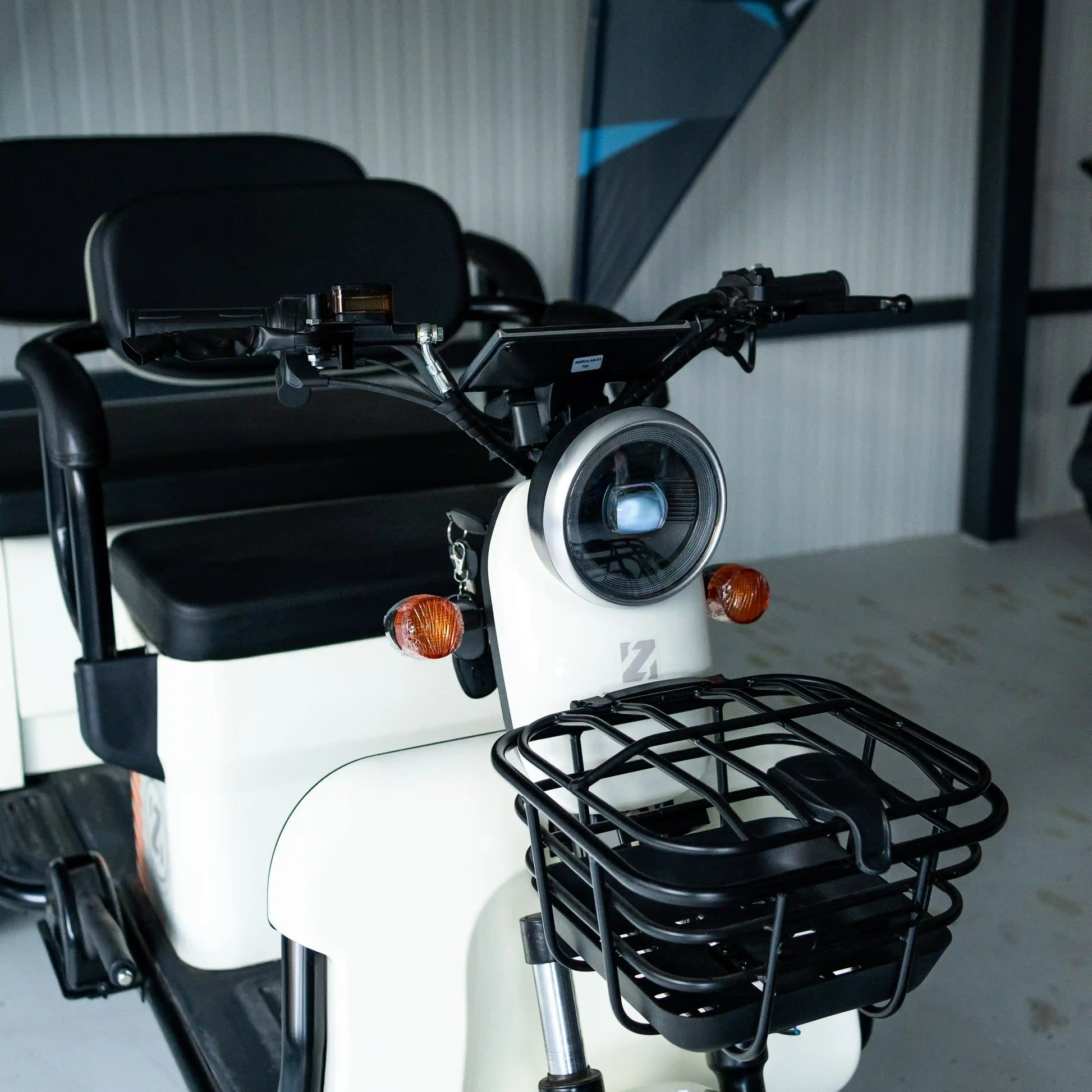 Tricicletă Electrică Saige V6