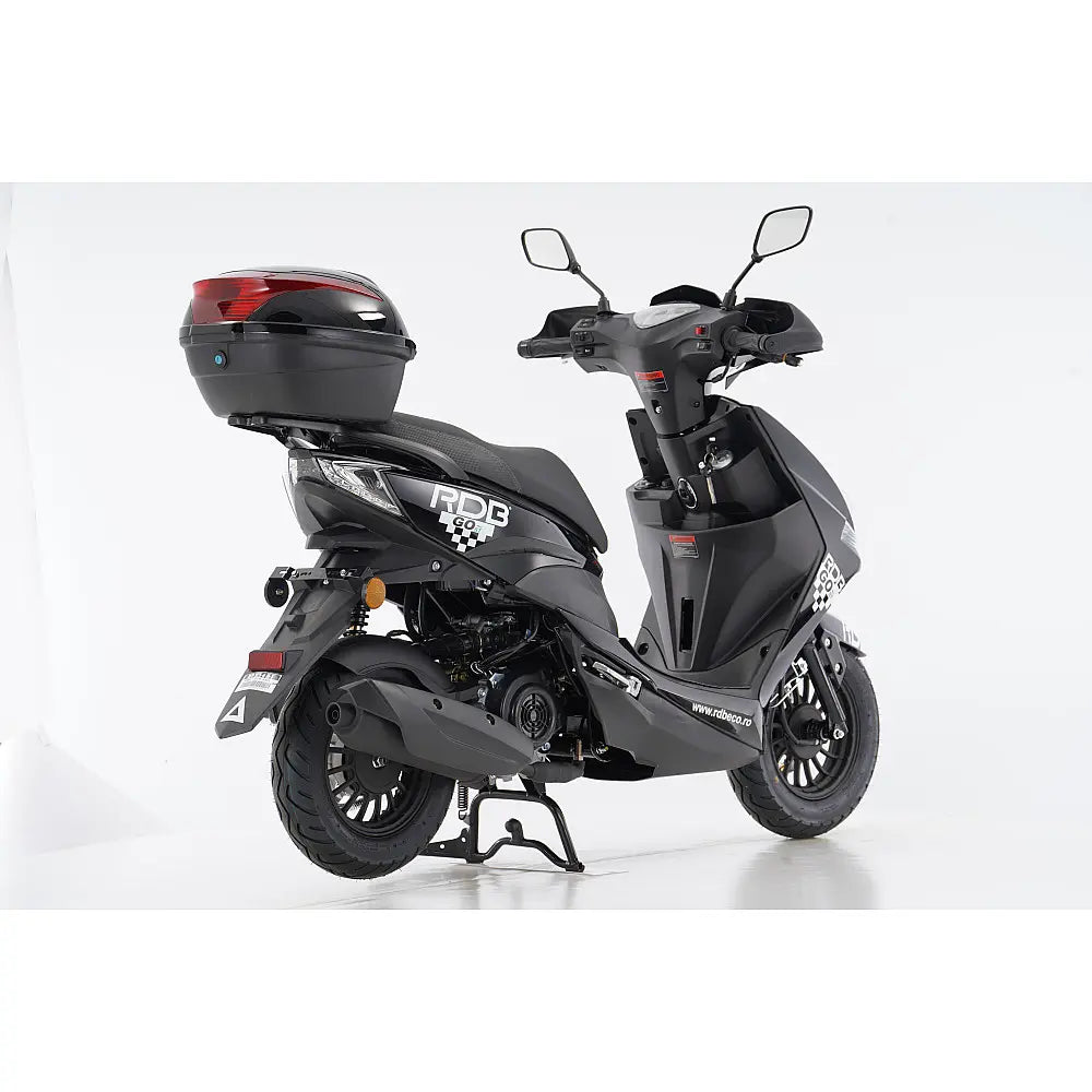 Scuter Benzină RDB GOST, Fără Permis, Viteză Maximă 25km/h, 49cc, 4 Timpi, Consum 2.6 L/100km, Rezervor 6L