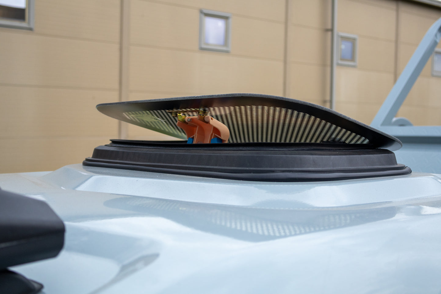 Tricicletă Electrică Skyjet E-Kamyonet Sky Van Fără Permis, Viteză Maximă 25 km/h, Cabină, Benă Basculabilă, Autonomie 60km, Motor 3000W, Baterie 72V 45Ah