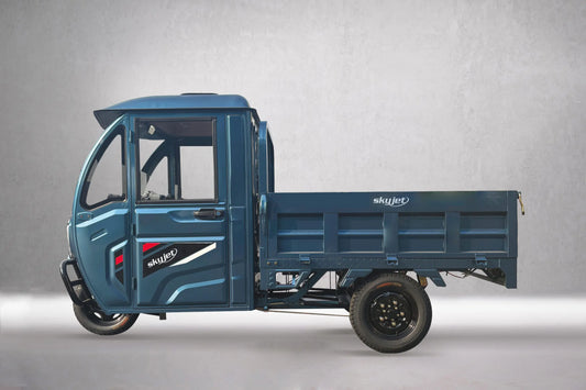 Tricicletă Electrică Skyjet E-Kamyonet Sky Van Fără Permis, Viteză Maximă 25 km/h, Cabină, Benă Basculabilă, Autonomie 60km, Motor 3000W, Baterie 72V 45Ah