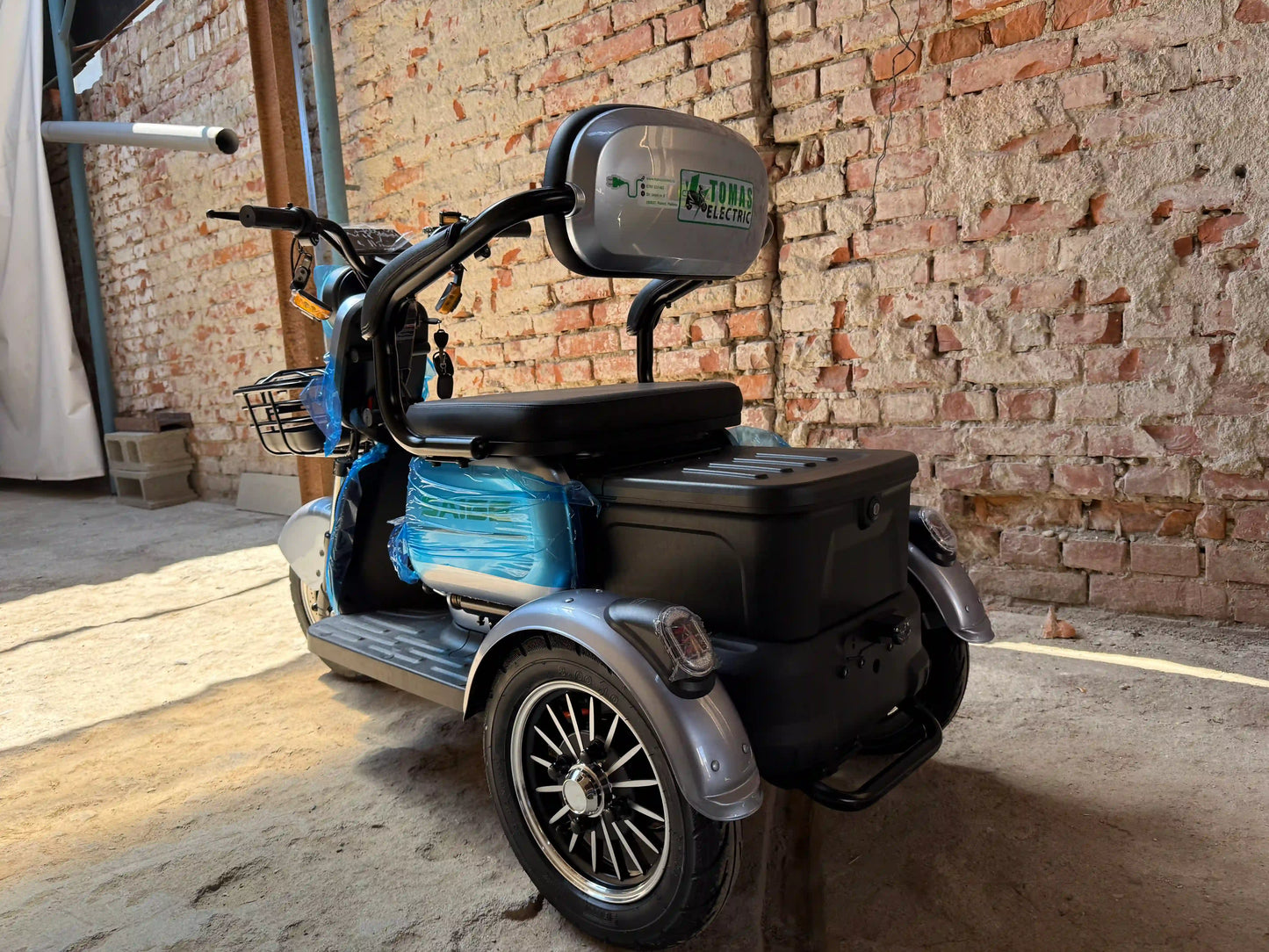 Tricicletă Electrică Saige A2 Rabbit Fără Permis, Viteză Maximă 25 km/h, Motor 1000W, Autonomie 70km, Baterie 60V 20Ah