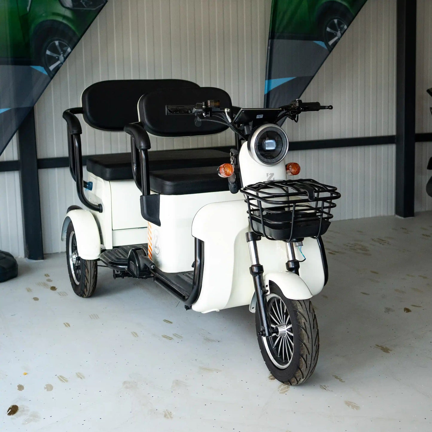 Tricicletă Electrică Saige V6