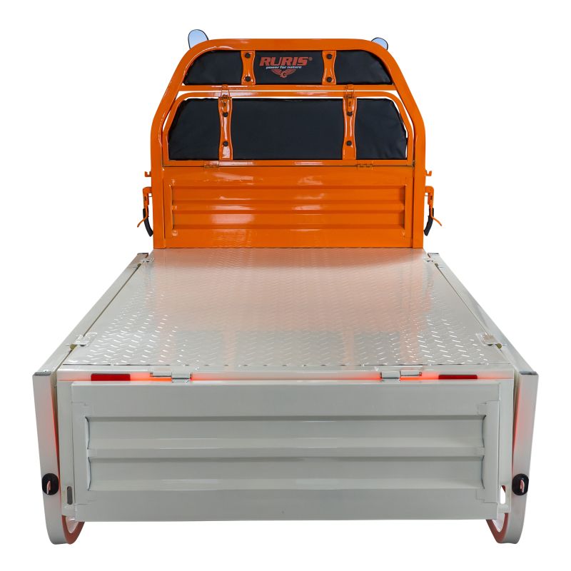 Bena din spate cu podea din tablă striată, PILOT 3120A