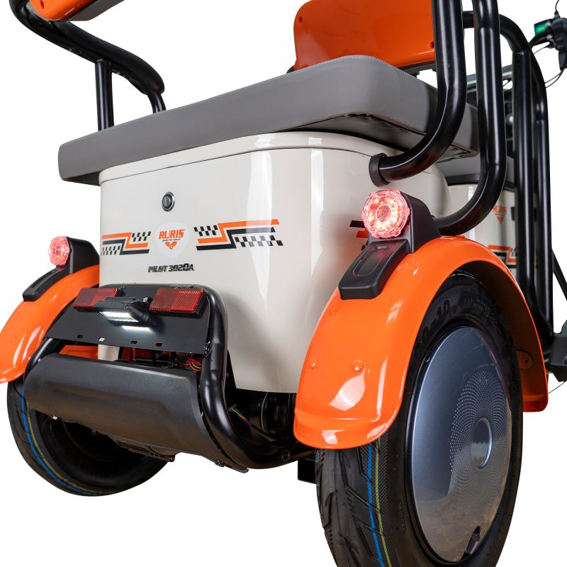 Detaliu triciclu RURIS PILOT 3020A