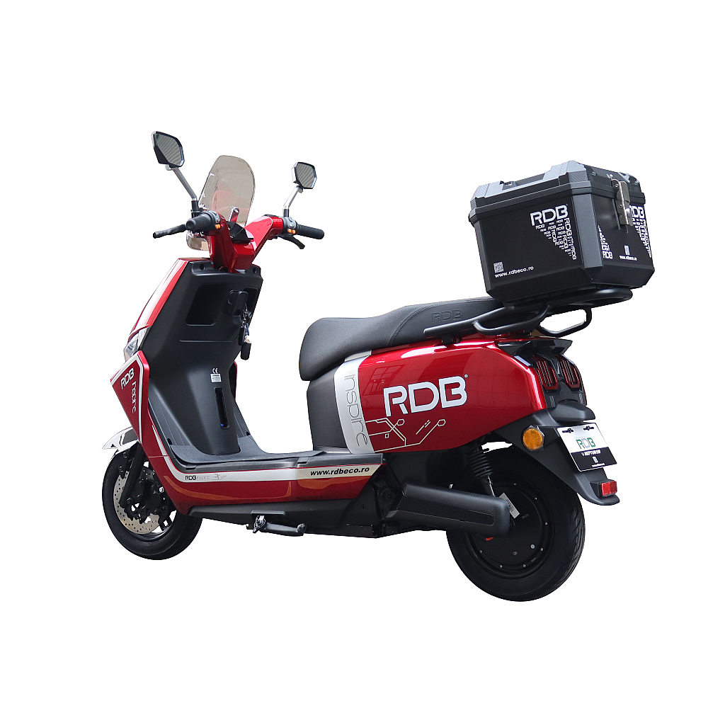 Scuter electric RDB INSPIRE roșu, vedere laterală cu portbagajul din spate